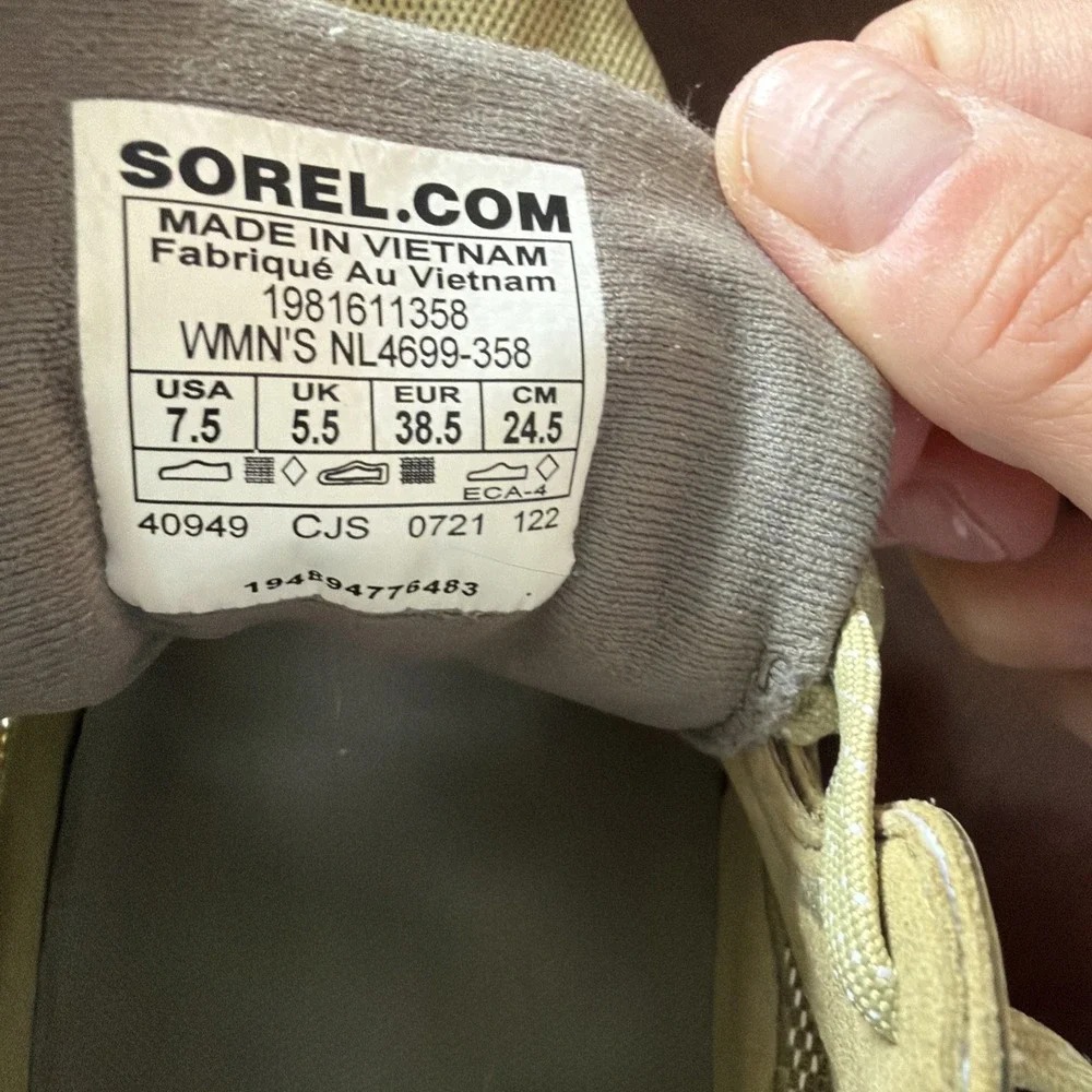 Sneakers Sorel Kinetic Impact II Women's Size 8 Olive Green Lace Up NL4699-358
